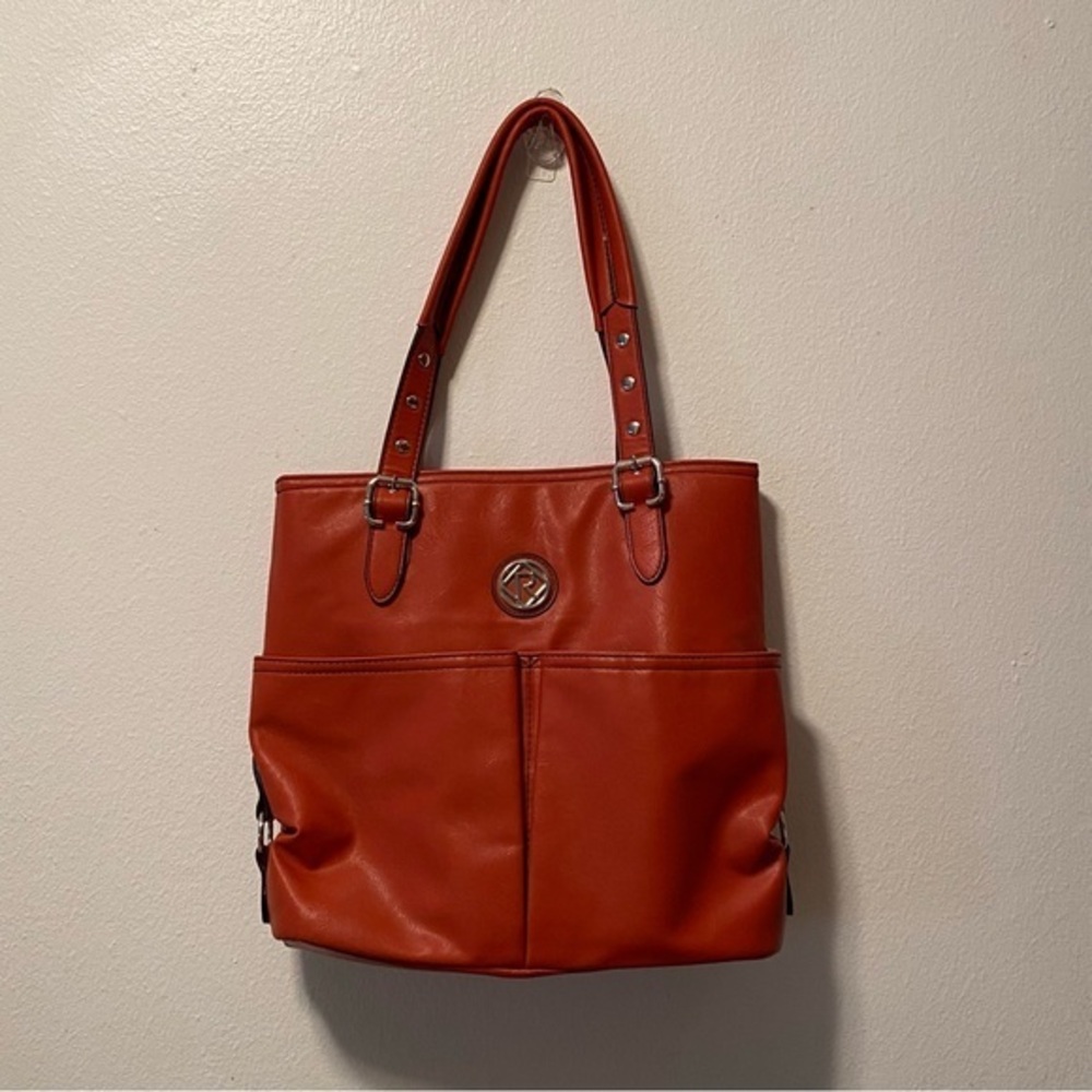 Relic Orange Shoulder Bag‎